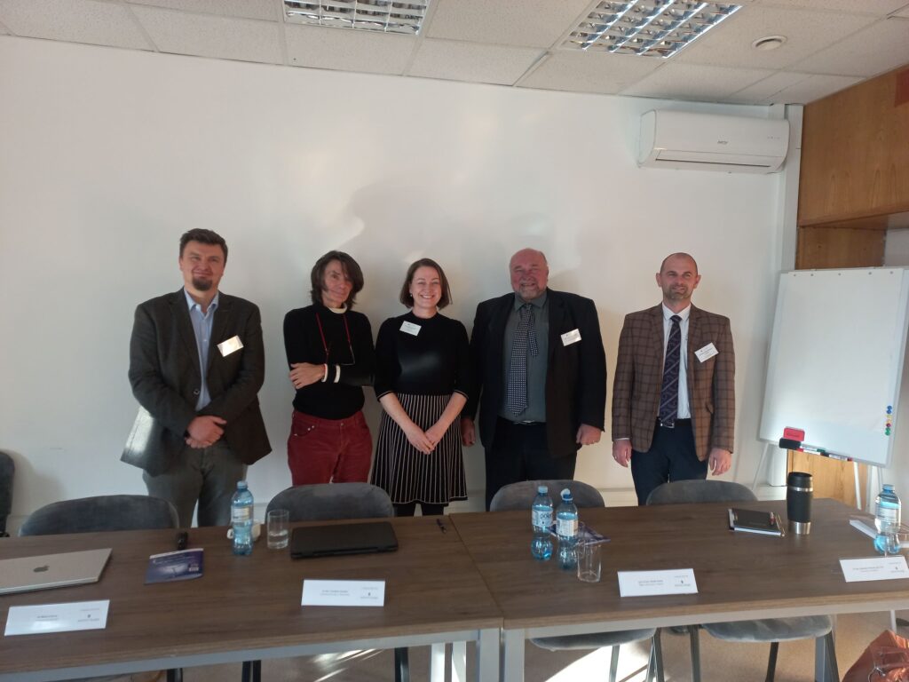 Aleksandra Maatsch attended a conference “Poland, Czechia, Germany, the European Union and the new world order” organized by the Silesian Institute in Opole, where she moderated a panel on EU (des)integration with prof. Zdenek Jirasek (Opava University), prof. Arkadiusz Stempin (Uczelnia Korczaka) and dr Błażej Choroś (UO), November 18-19, 2025.